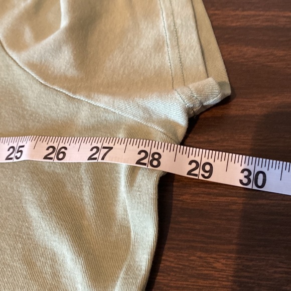 BASIC EDITION Tee - Picture 5 of 6